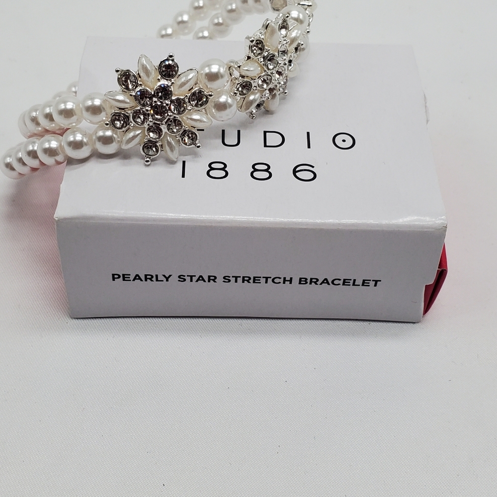 Studio 1886 Pearly Star Stretch Bracelet